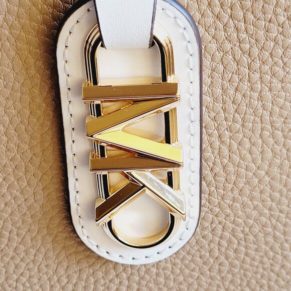 $169 NWT MM KORS Extra-Large Leather Reversible Tote - Picture 5 of 12